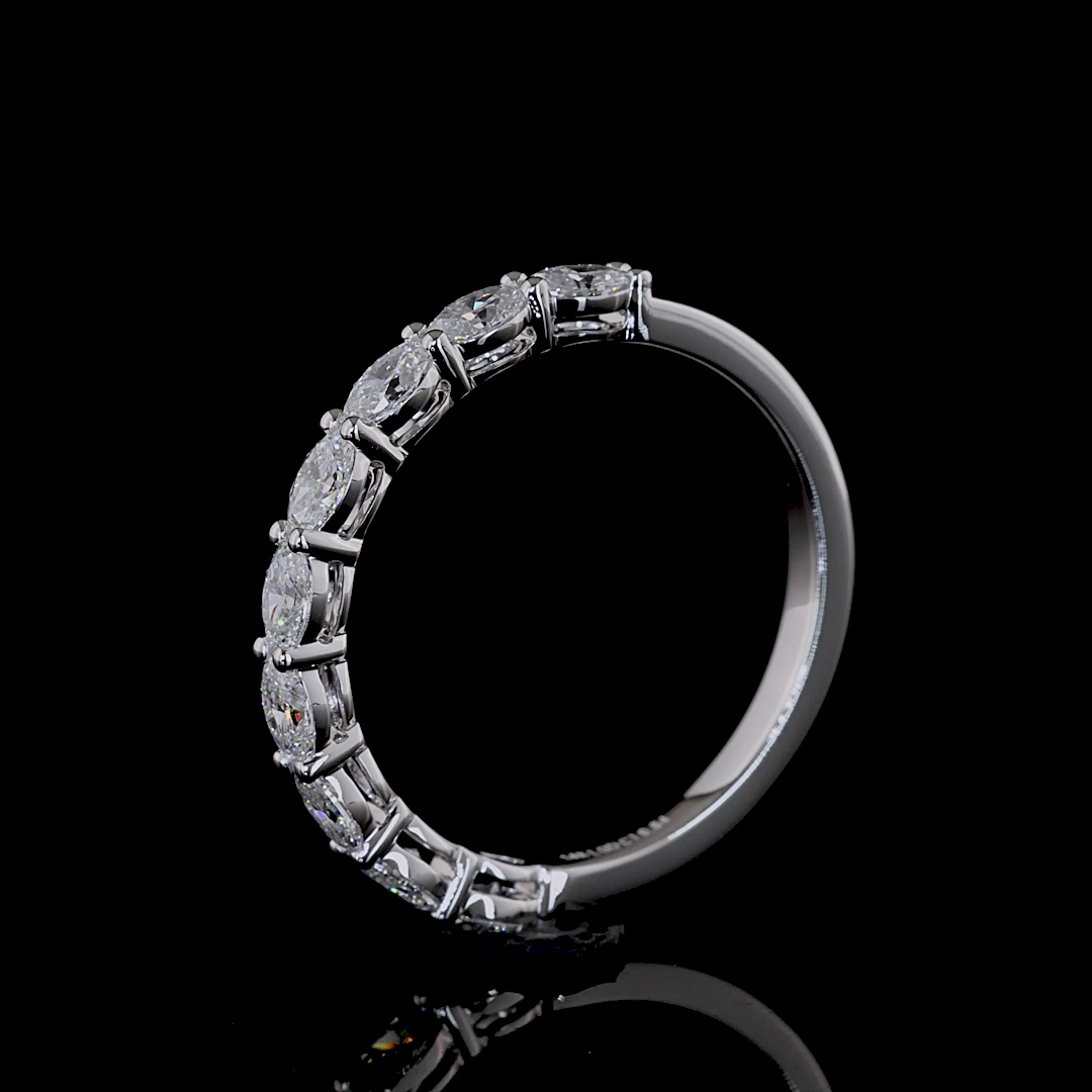 Laura Milman New York oval diamond half eternity band in white gold, 14K reference, view 4