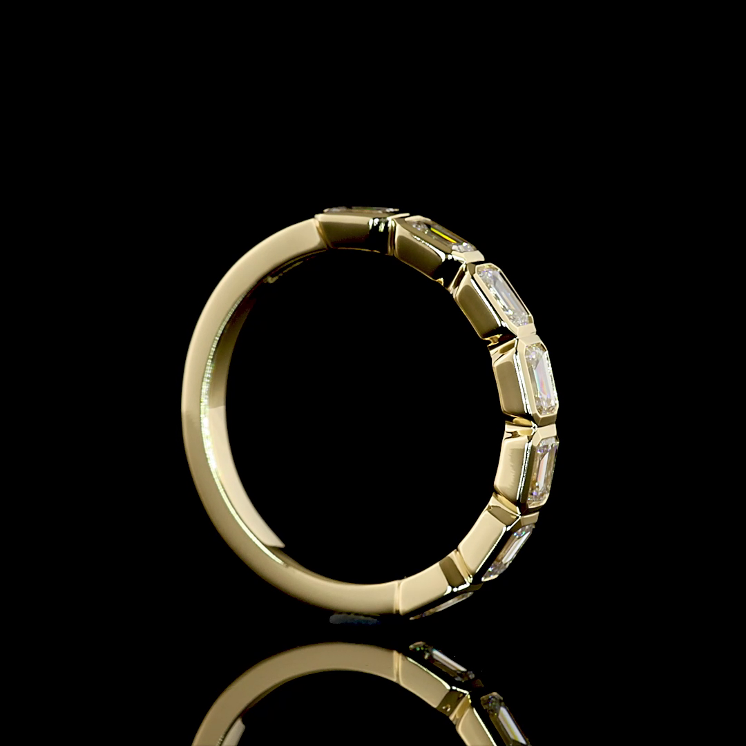 Laura Milman New York emerald diamond seven-stone band in yellow gold, 14K reference, view 3