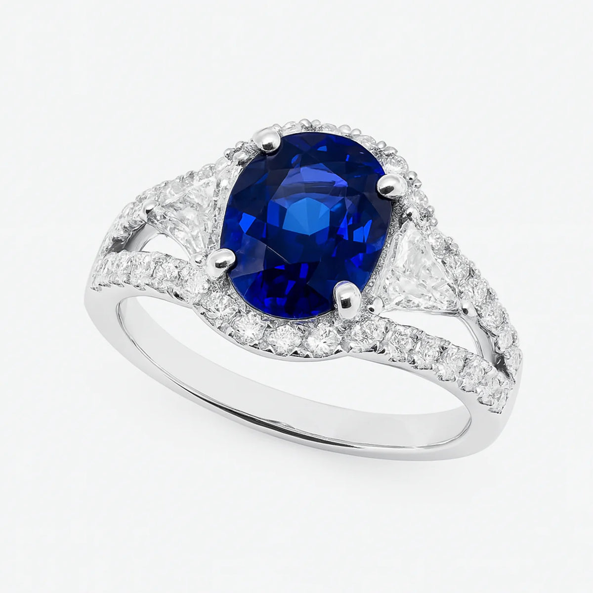 Sapphire Ring with Diamonds - Laura Milman New York