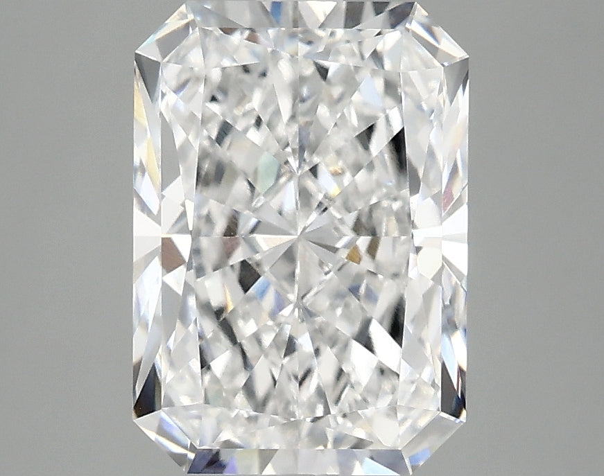 3.04ct Radiant, D VVS2 — IGI