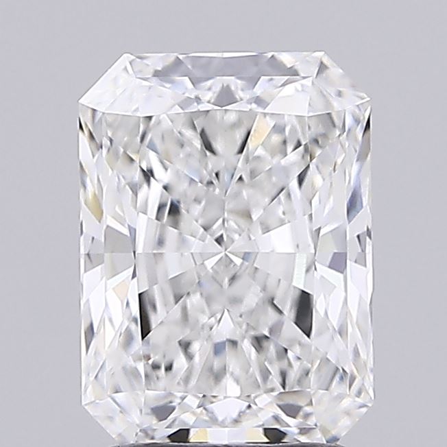 2.03ct Radiant, E VVS2 — IGI