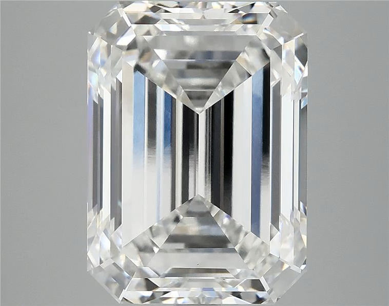 11.99ct Emerald, E VVS2 — IGI