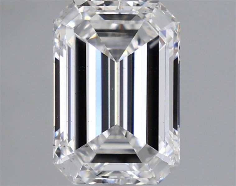 1.77ct Emerald, E VS2 — IGI