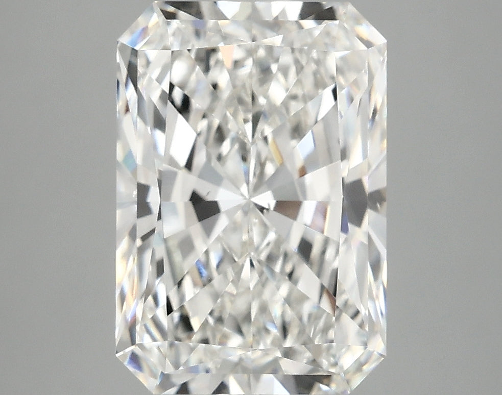 4.04ct Radiant, F VS2 — IGI