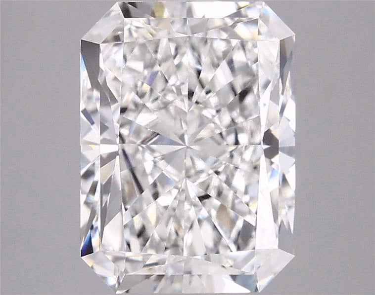 2.71ct Radiant, F VVS2 — IGI
