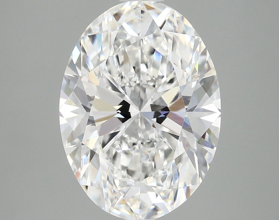 4.04ct Oval, E VVS2 — IGI
