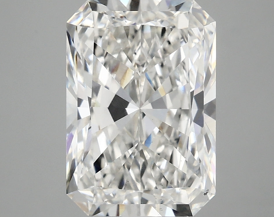 4.07ct Radiant, F VS2 — IGI