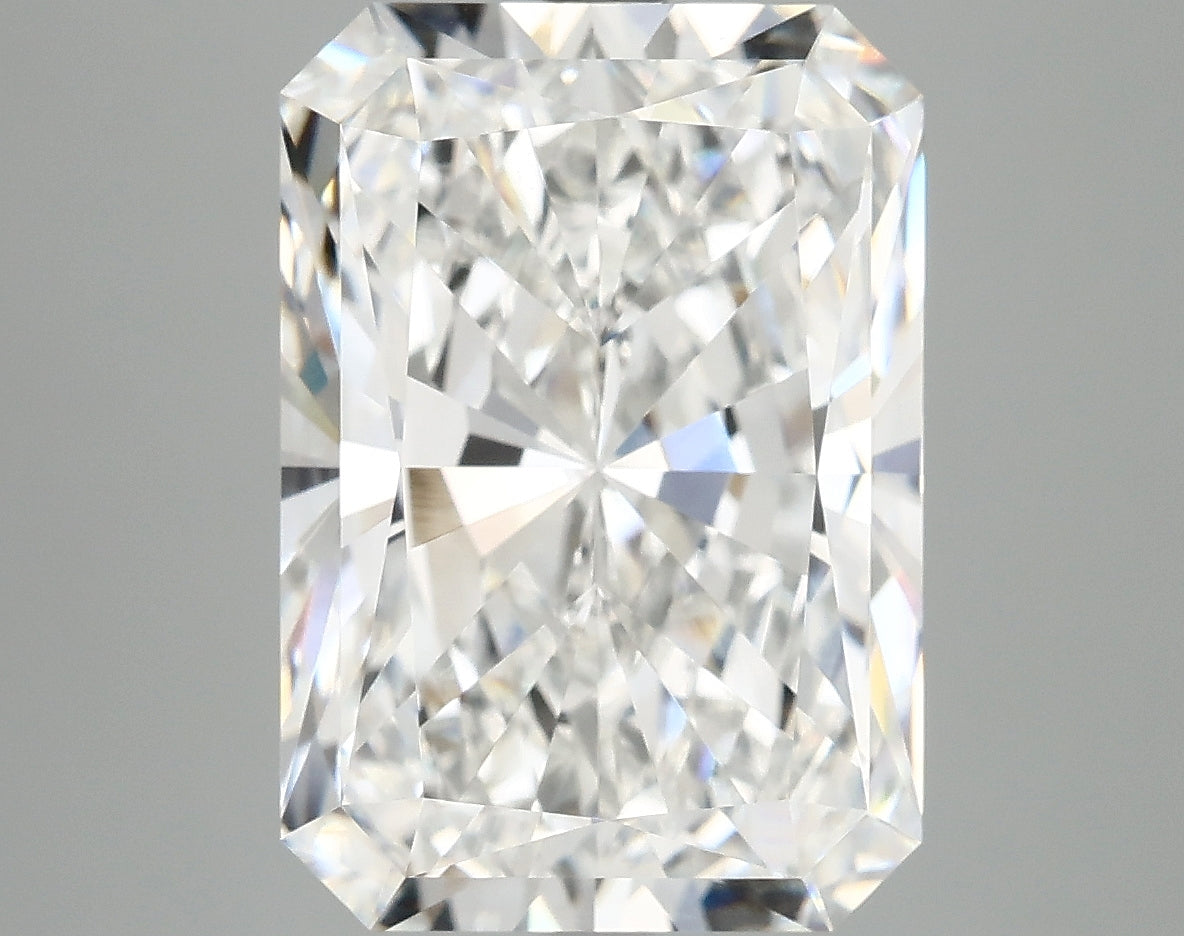7.14ct Radiant, E VVS2 — IGI