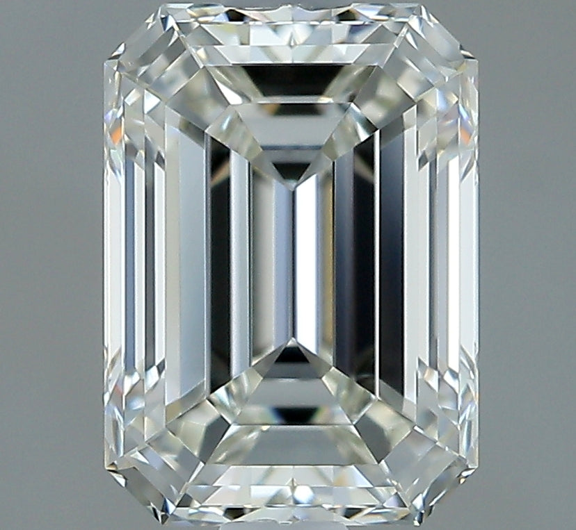 2.01ct Emerald, J VVS2 — GIA