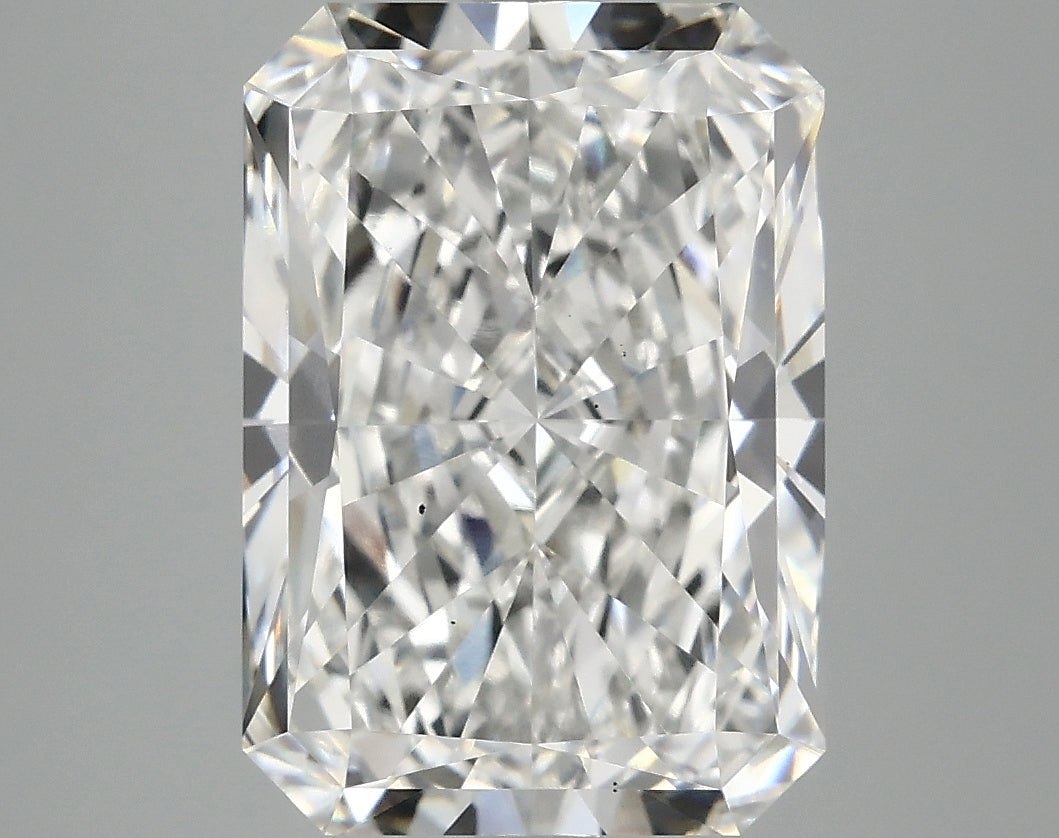 5.22ct Radiant Lab-Grown Diamond — E VS2, IGI Certified