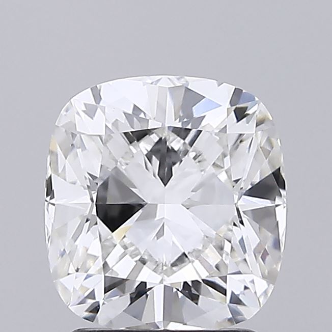 2.01ct Cushion, E VVS2 — IGI