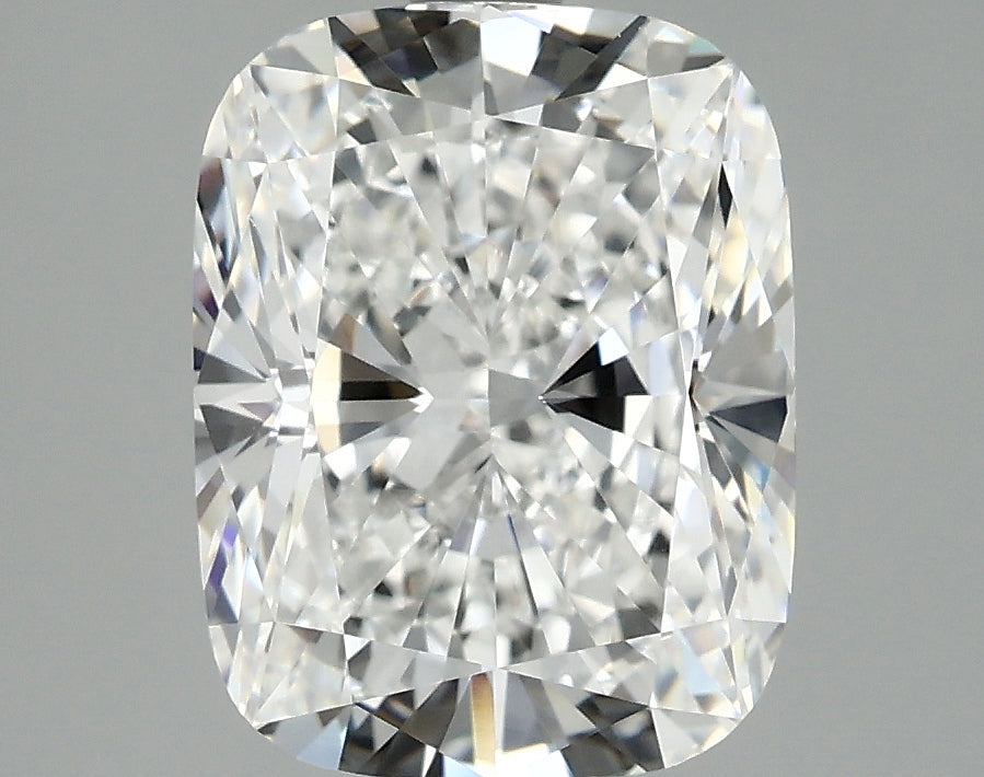 3.05ct Cushion, E VVS2 — IGI