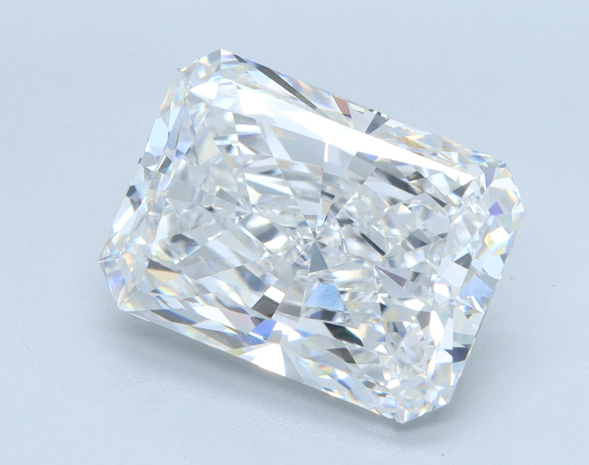 1.86ct Oval, E VVS2 — IGI