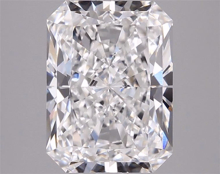3.81ct Radiant, F VS1 — IGI
