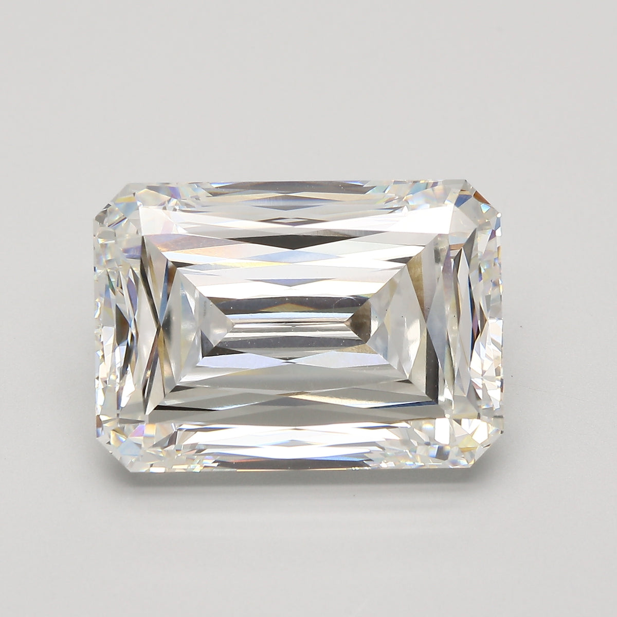 15.11ct Criss Cut Lab-Grown Diamond — G VVS2, IGI Certified