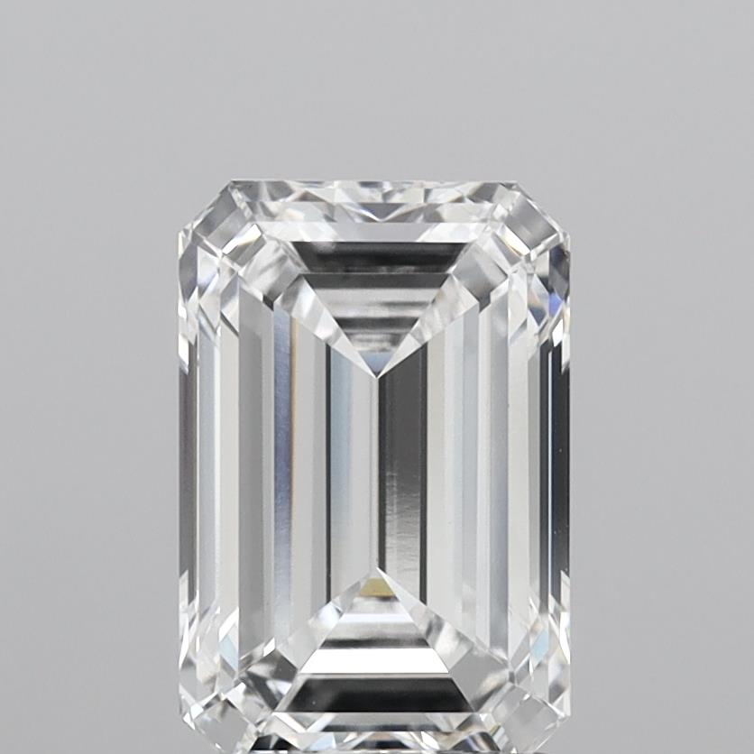 2.7ct Emerald Lab-Grown Diamond — D VVS2, IGI Certified