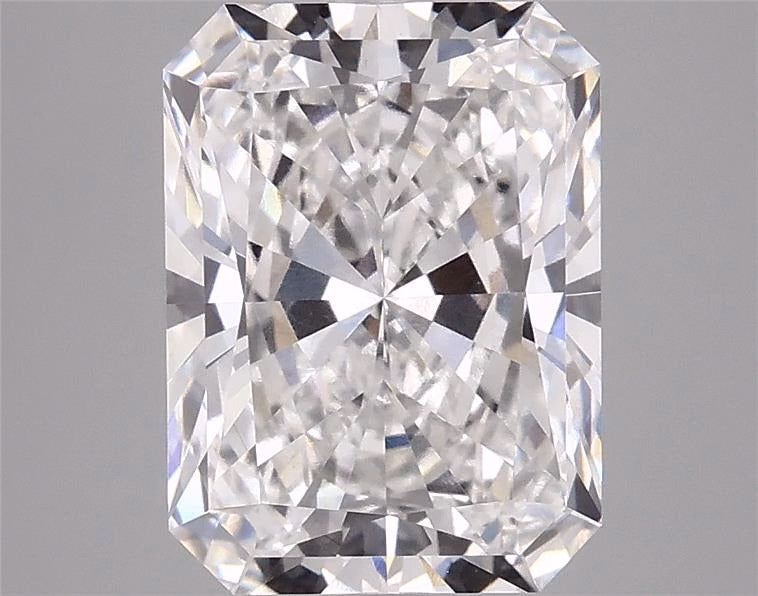 2.98ct Radiant, D VVS2 — IGI