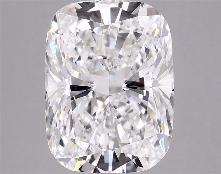 4.57ct Cushion, E VVS2 — IGI