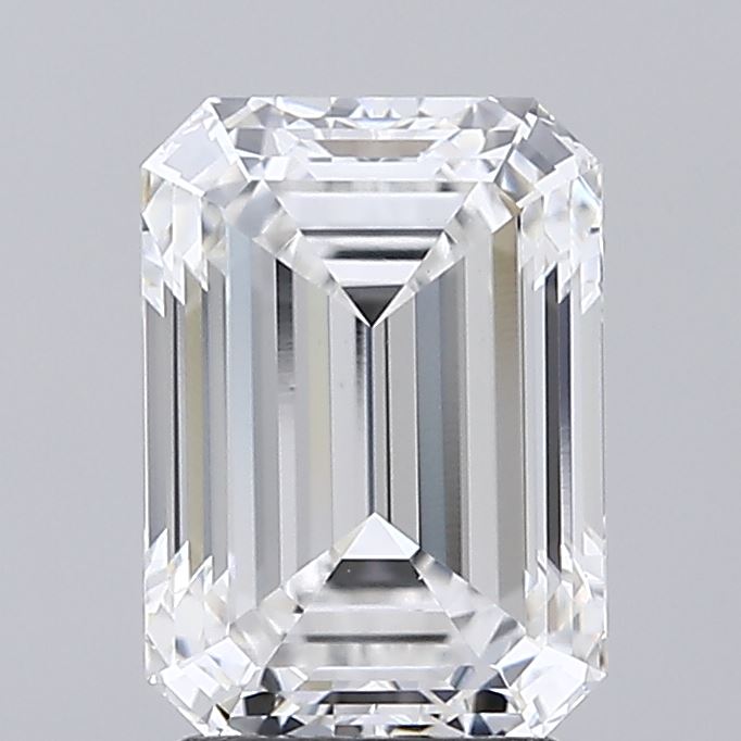 2.8ct Emerald, E VS1 — IGI