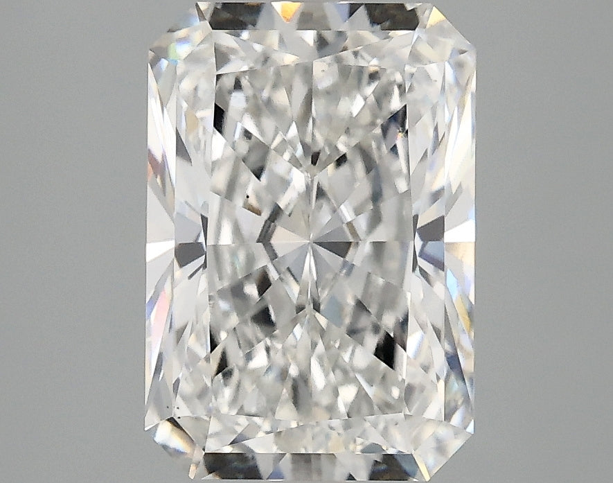 2.81ct Radiant, E VS1 — IGI
