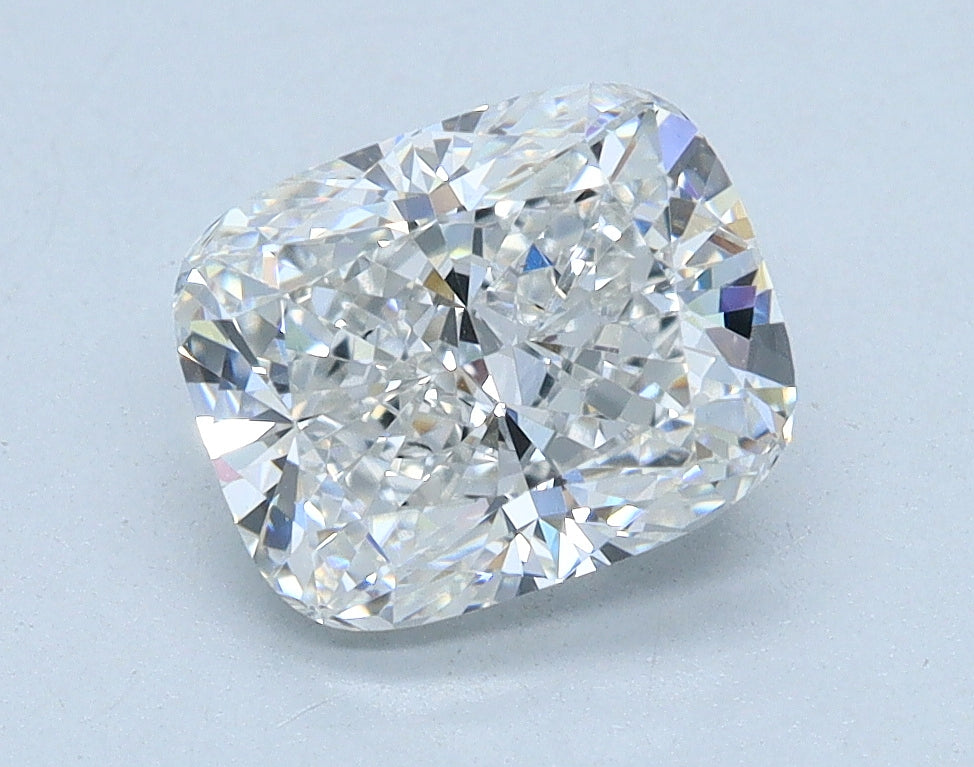 1.53ct Cushion, F VVS1 — IGI
