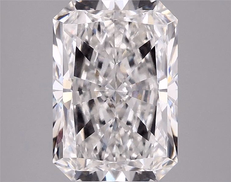 2.51ct Radiant, F VVS2 — IGI