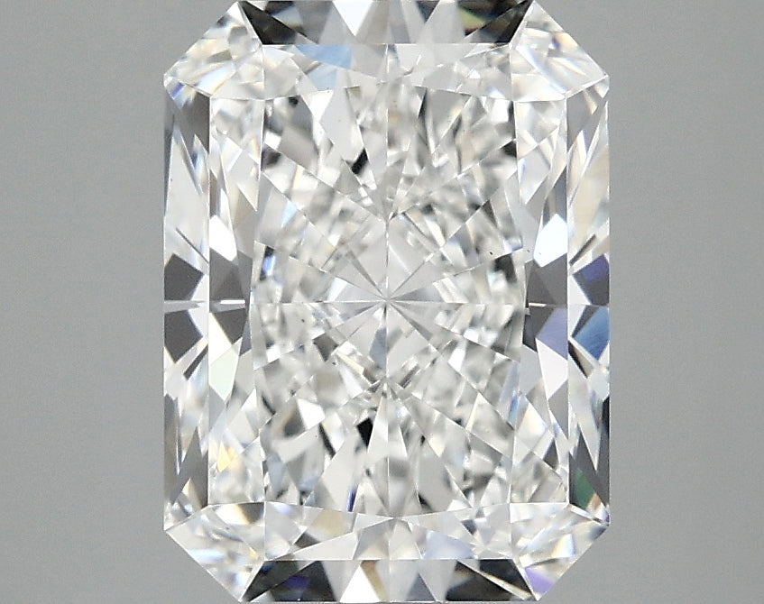 3.05ct Radiant, E VS1 — IGI