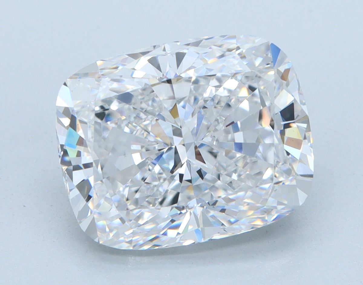 4.03ct Cushion, D VS1 — IGI