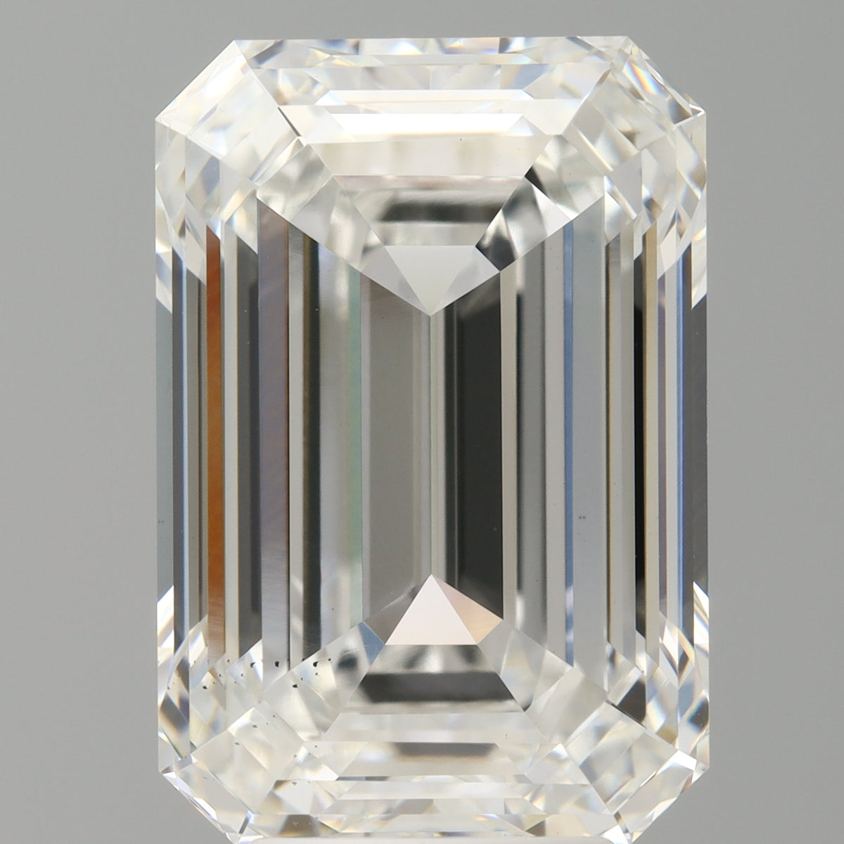 6.6ct Emerald, E VS2 — IGI