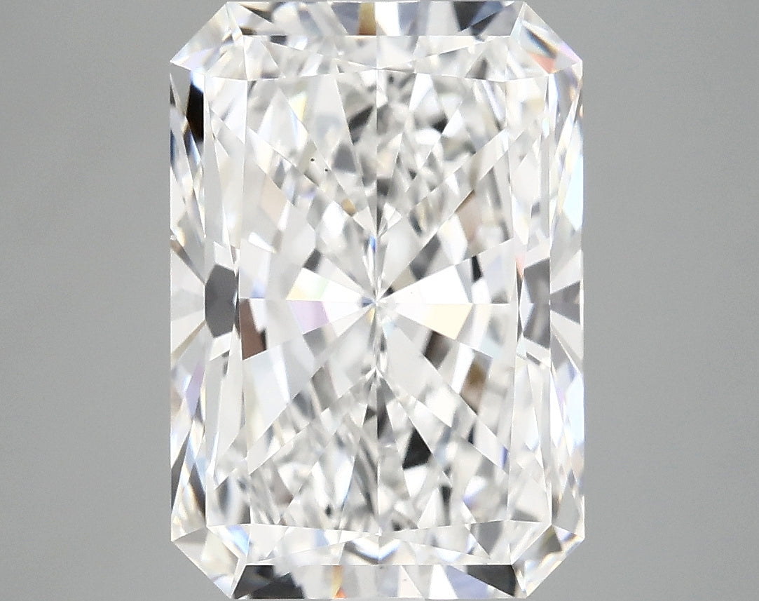 5.04ct Radiant, E VS1 — IGI