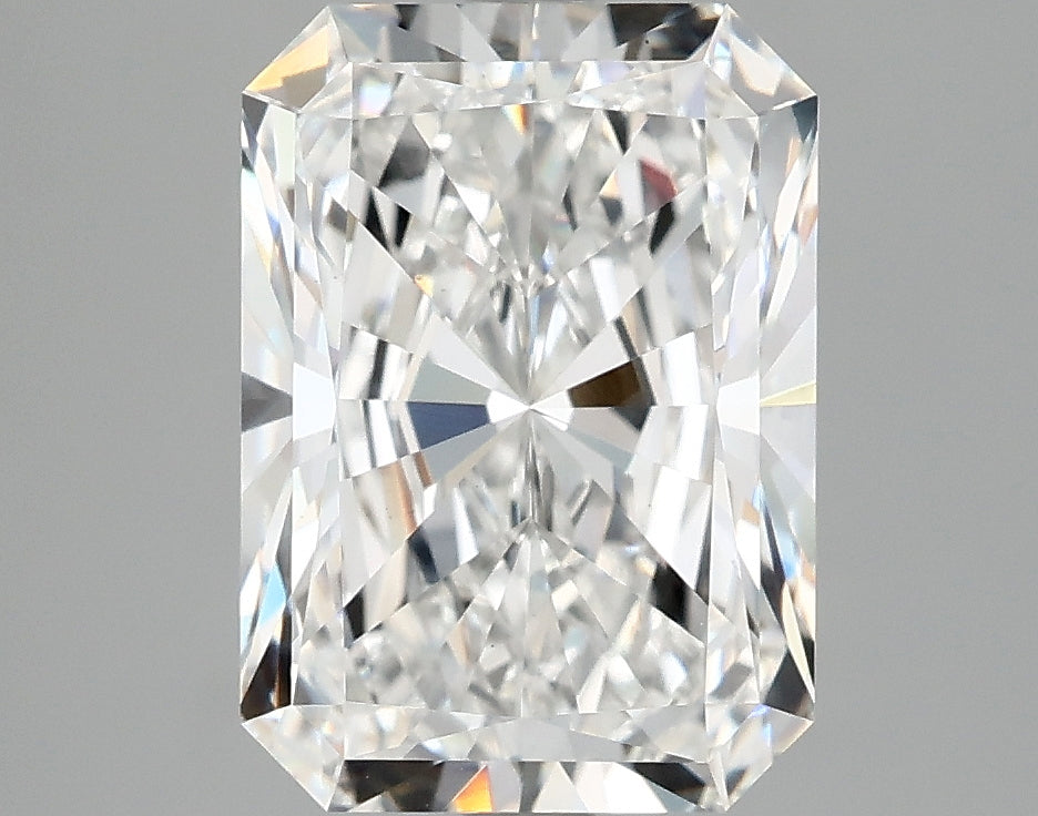 4.04ct Radiant, E VS1 — IGI