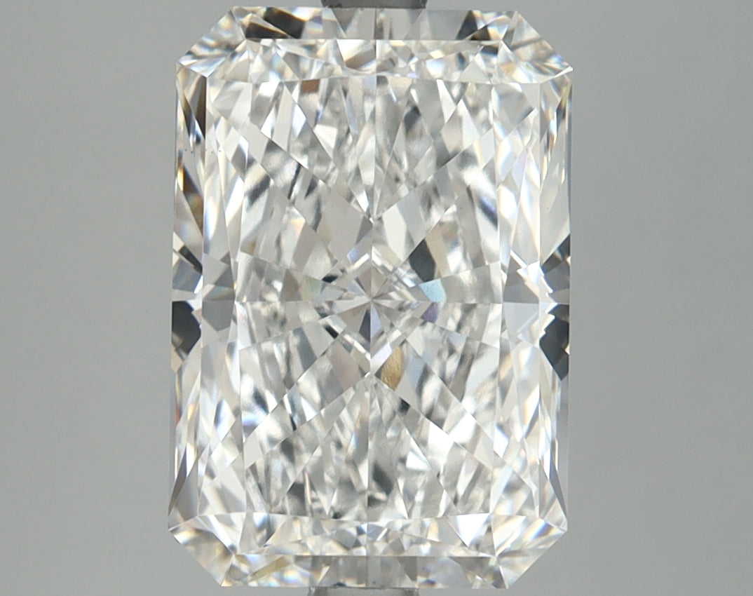 3.88ct Radiant, F VS1 — IGI