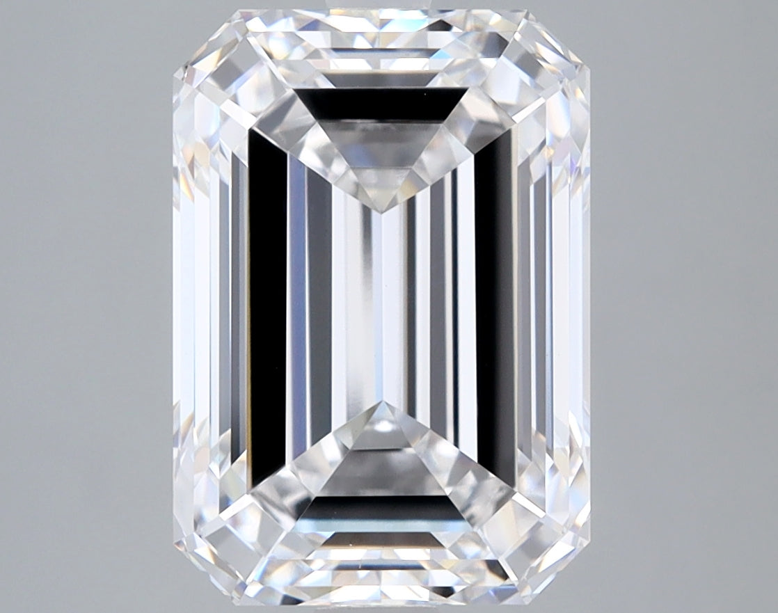 5.4ct Emerald, D VVS2 — IGI