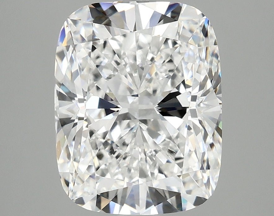 3.7ct Cushion, E VVS2 — IGI