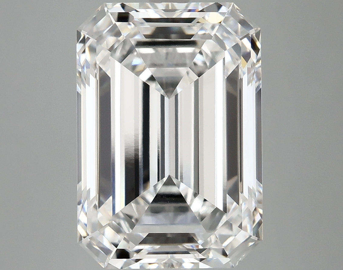 6.93ct Emerald, E VVS2 — IGI