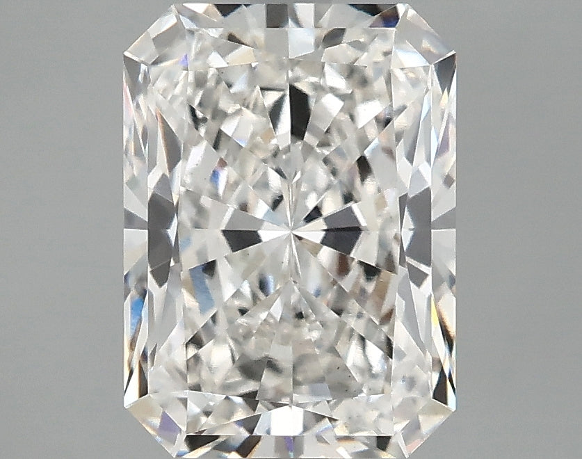 3.07ct Radiant, F VS2 — IGI