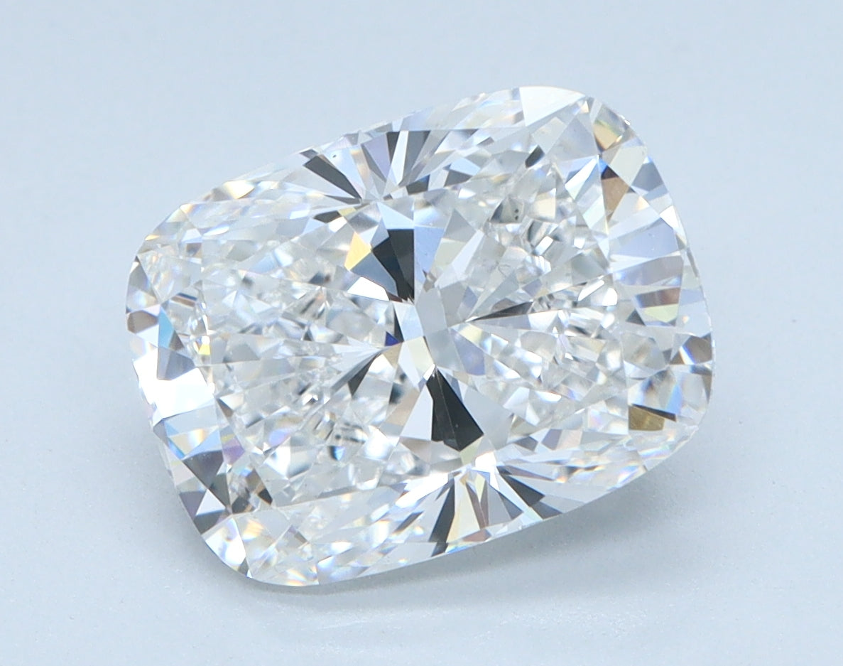 3.02ct Cushion, E VS1 — IGI
