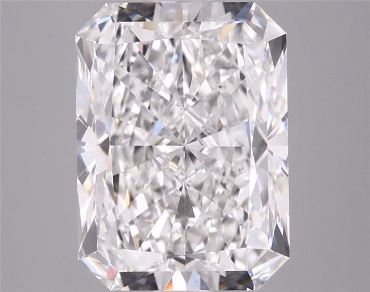 3.96ct Radiant, F VVS2 — IGI