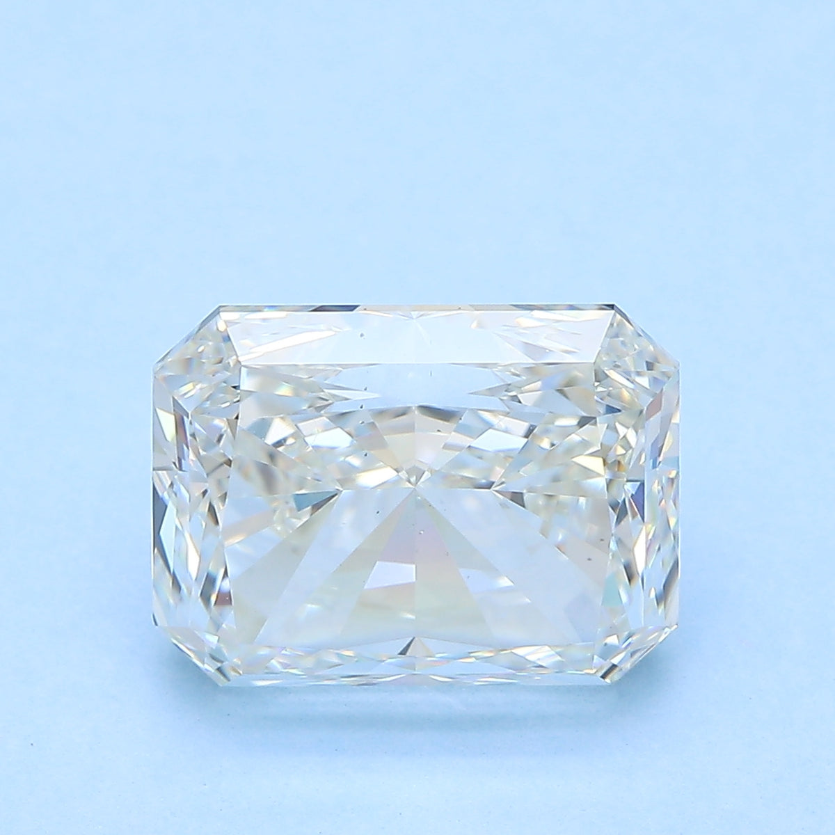 5.01ct Radiant Natural Diamond — H VS2, GIA Certified