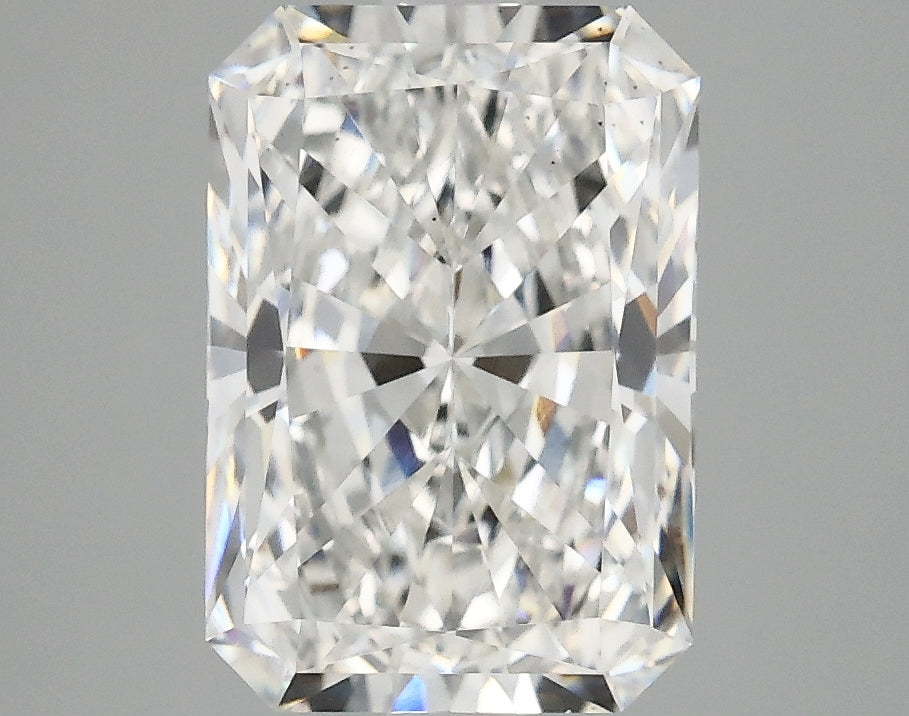 3.08ct Radiant Lab-Grown Diamond — F VS2, IGI Certified