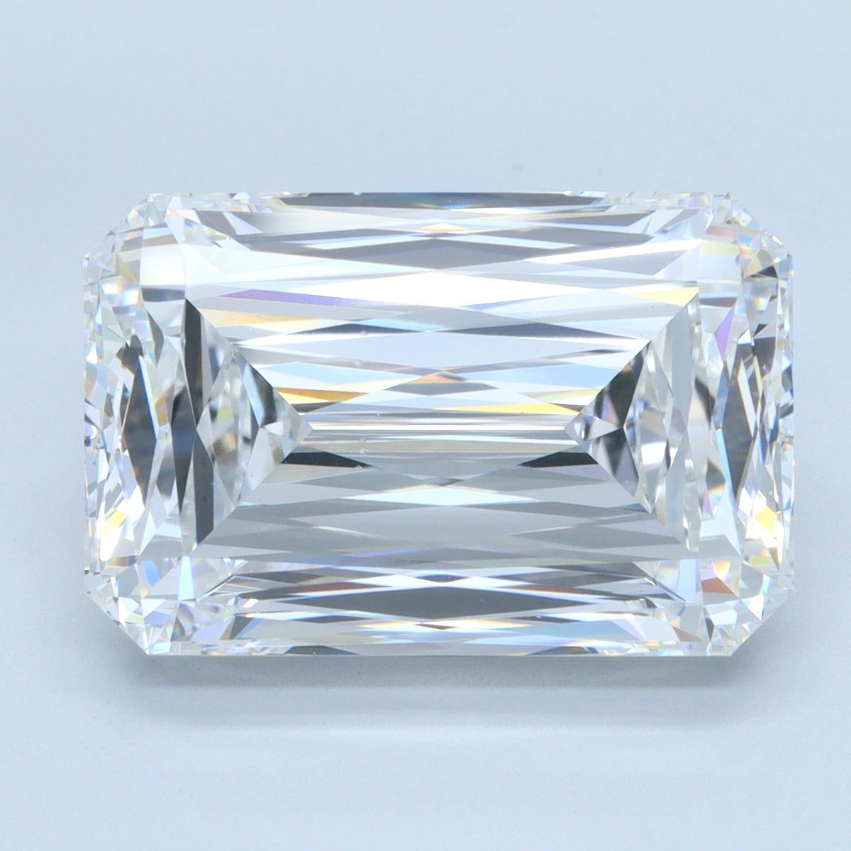 9.89ct Radiant, F VVS2 — IGI