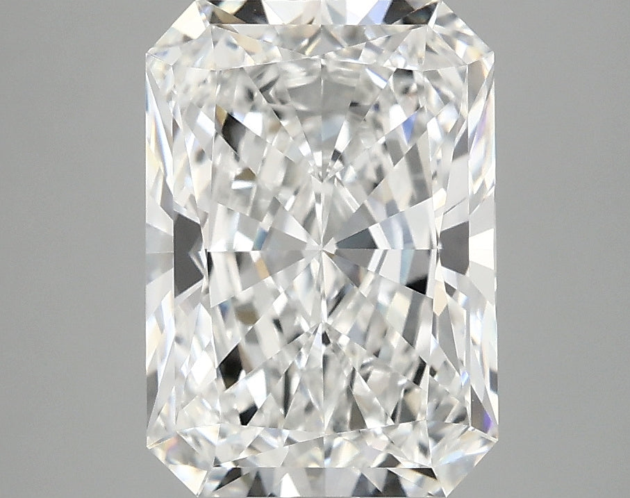3.45ct Radiant Lab-Grown Diamond — E VVS2, IGI Certified