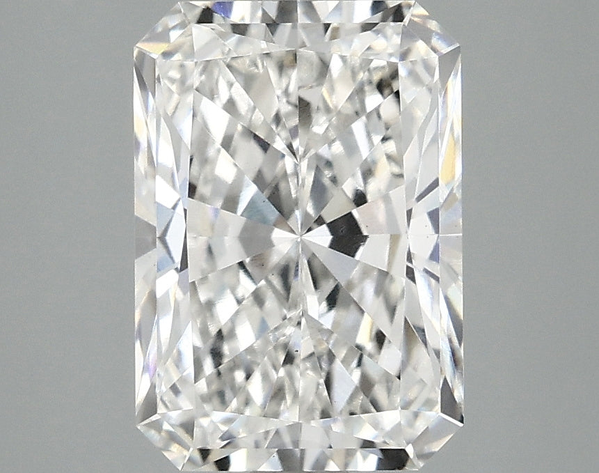 2.92ct Radiant, E VS1 — IGI