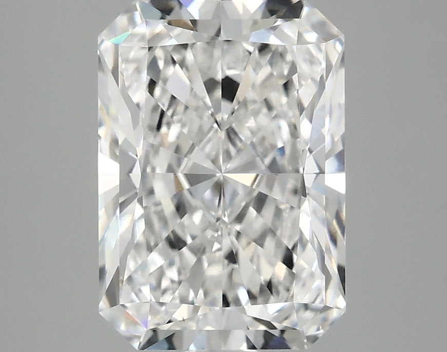 3.04ct Radiant, E VS1 — IGI
