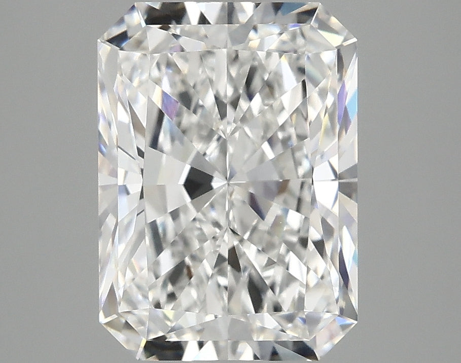 3.61ct Radiant, E VS1 — IGI