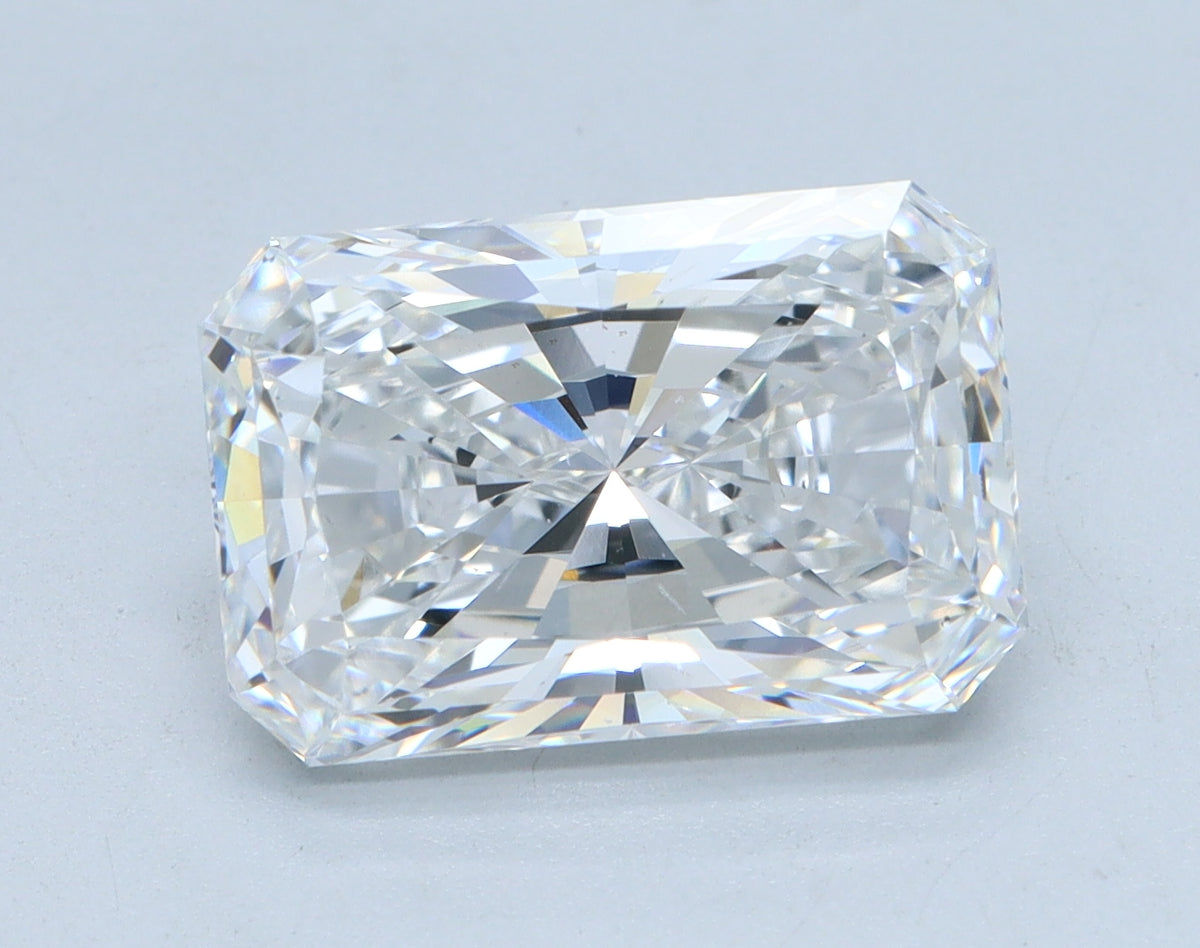 4.03ct Radiant Lab-Grown Diamond — D VS2, IGI Certified