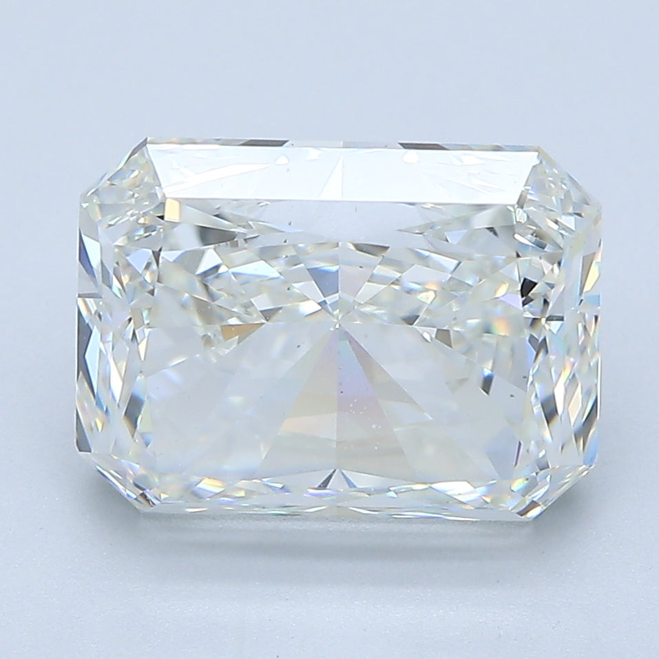 5.01ct RADIANT, H VS2 — GIA — Laura Milman New York