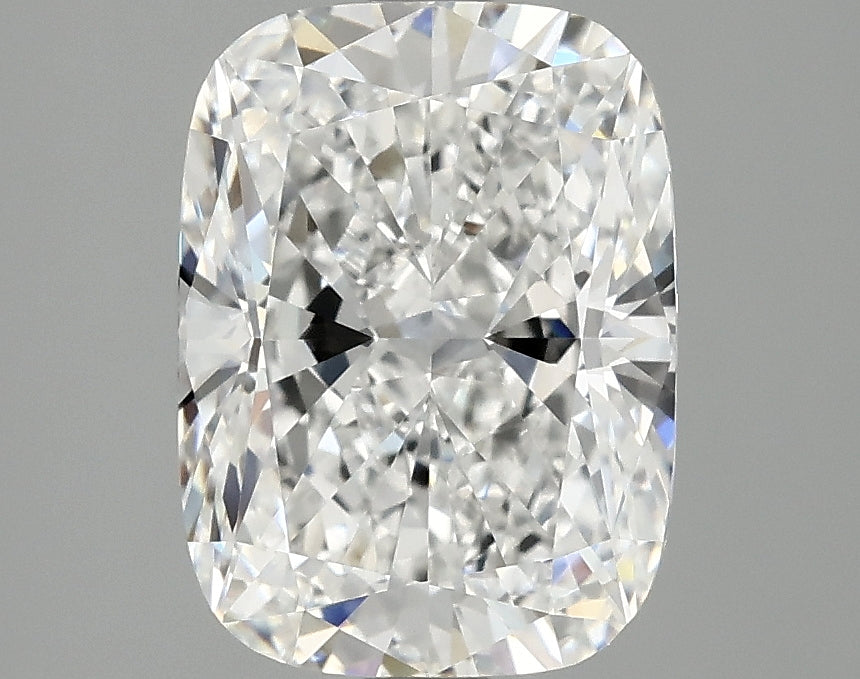 3.04ct Cushion, E VVS2 — IGI