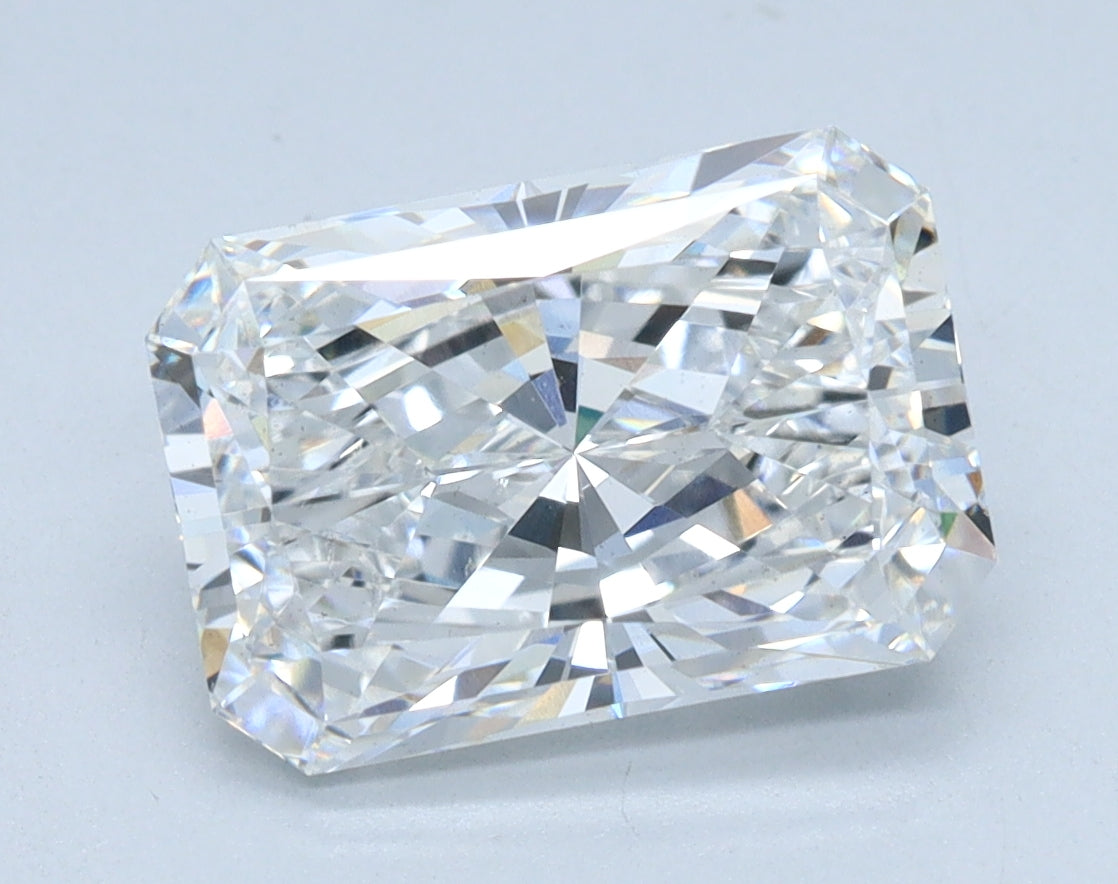 2.6ct Radiant, E VS2 — IGI
