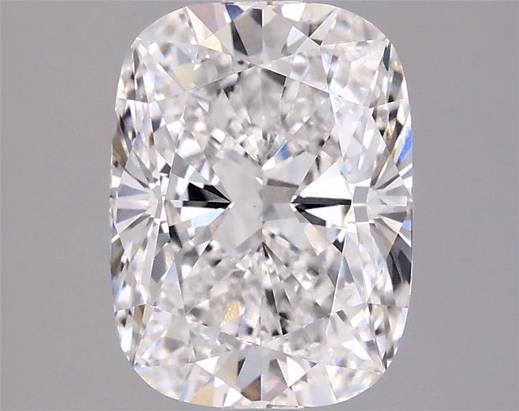 3.58ct Cushion, E VVS2 — IGI